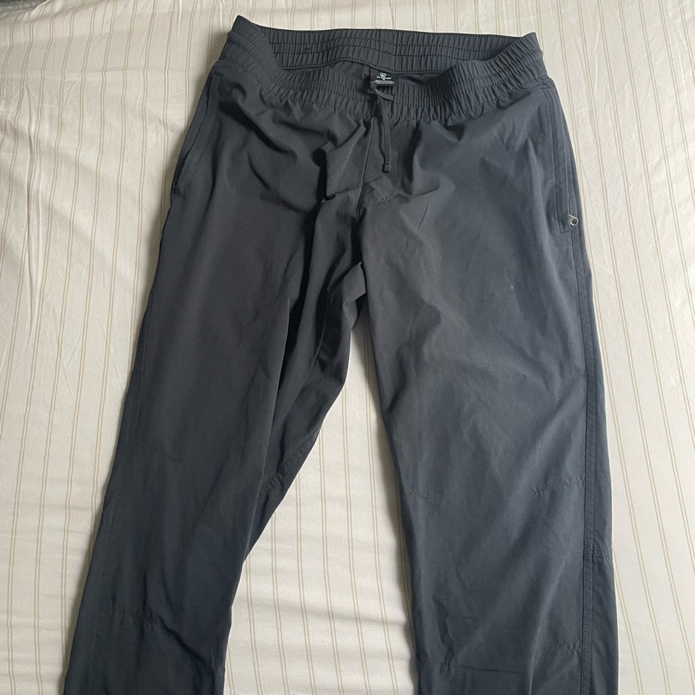 Kuhl joggers